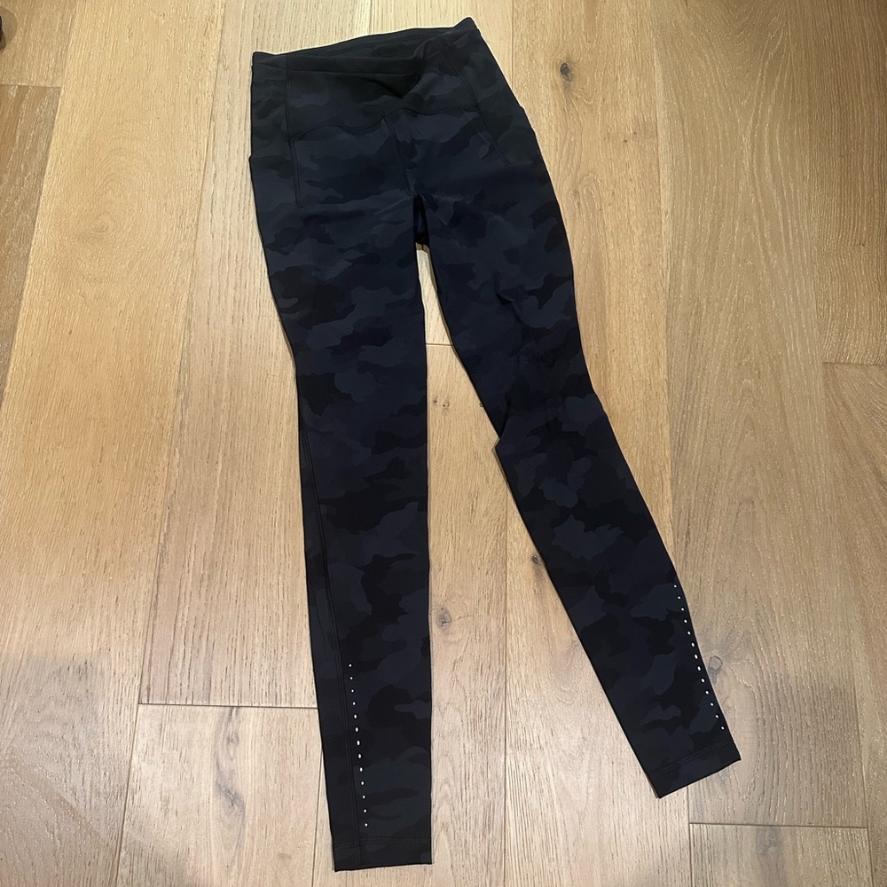 Lululemon Swift Speed High Rise Tight 28” with Pockets